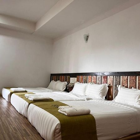 S8 Boutique Hotel Near Klia 1 & Klia 2 Сепанг Екстериор снимка