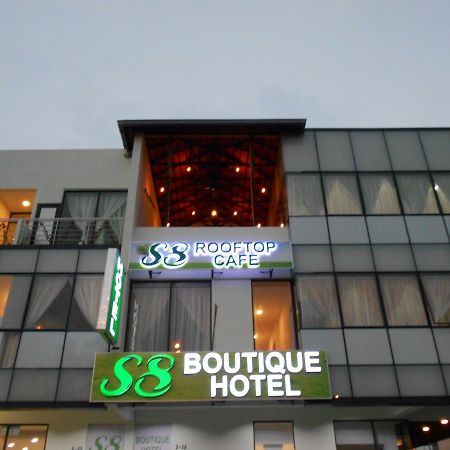 S8 Boutique Hotel Near Klia 1 & Klia 2 Сепанг Екстериор снимка