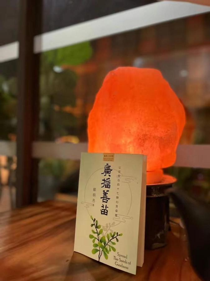 S8 Boutique Hotel Near Klia 1 & Klia 2 Сепанг Екстериор снимка