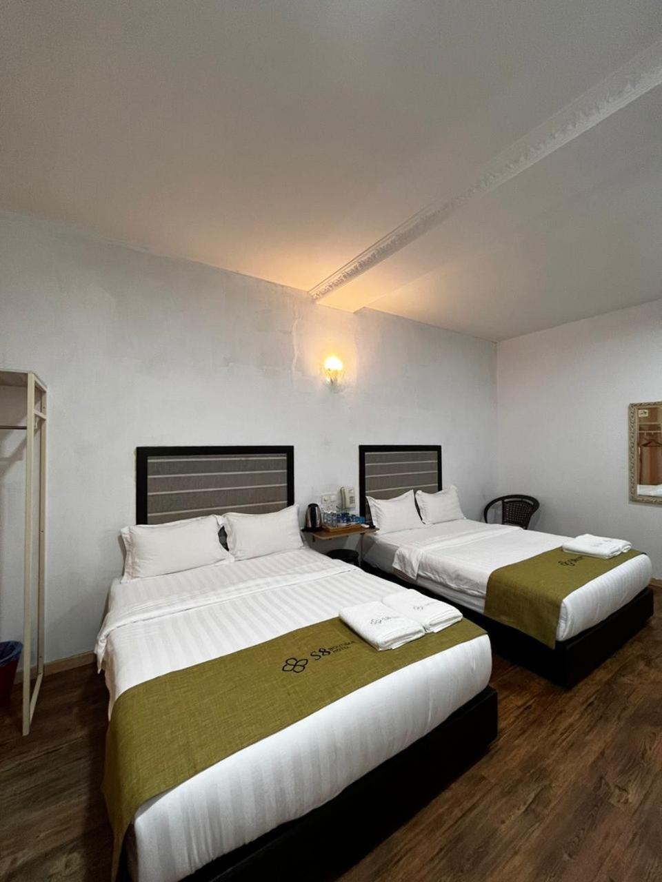 S8 Boutique Hotel Near Klia 1 & Klia 2 Сепанг Екстериор снимка