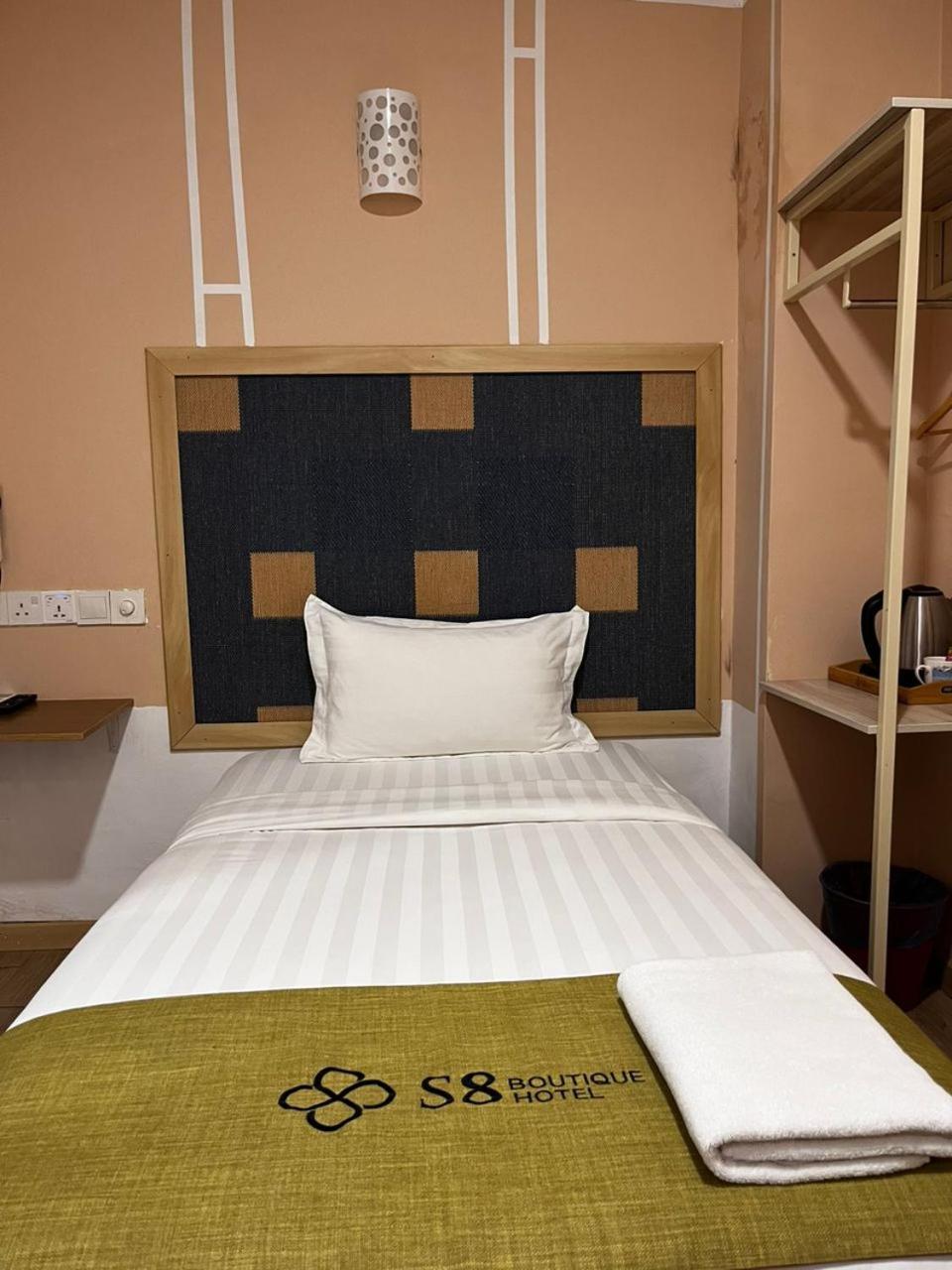 S8 Boutique Hotel Near Klia 1 & Klia 2 Сепанг Екстериор снимка