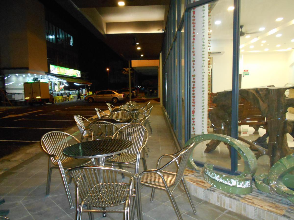 S8 Boutique Hotel Near Klia 1 & Klia 2 Сепанг Екстериор снимка
